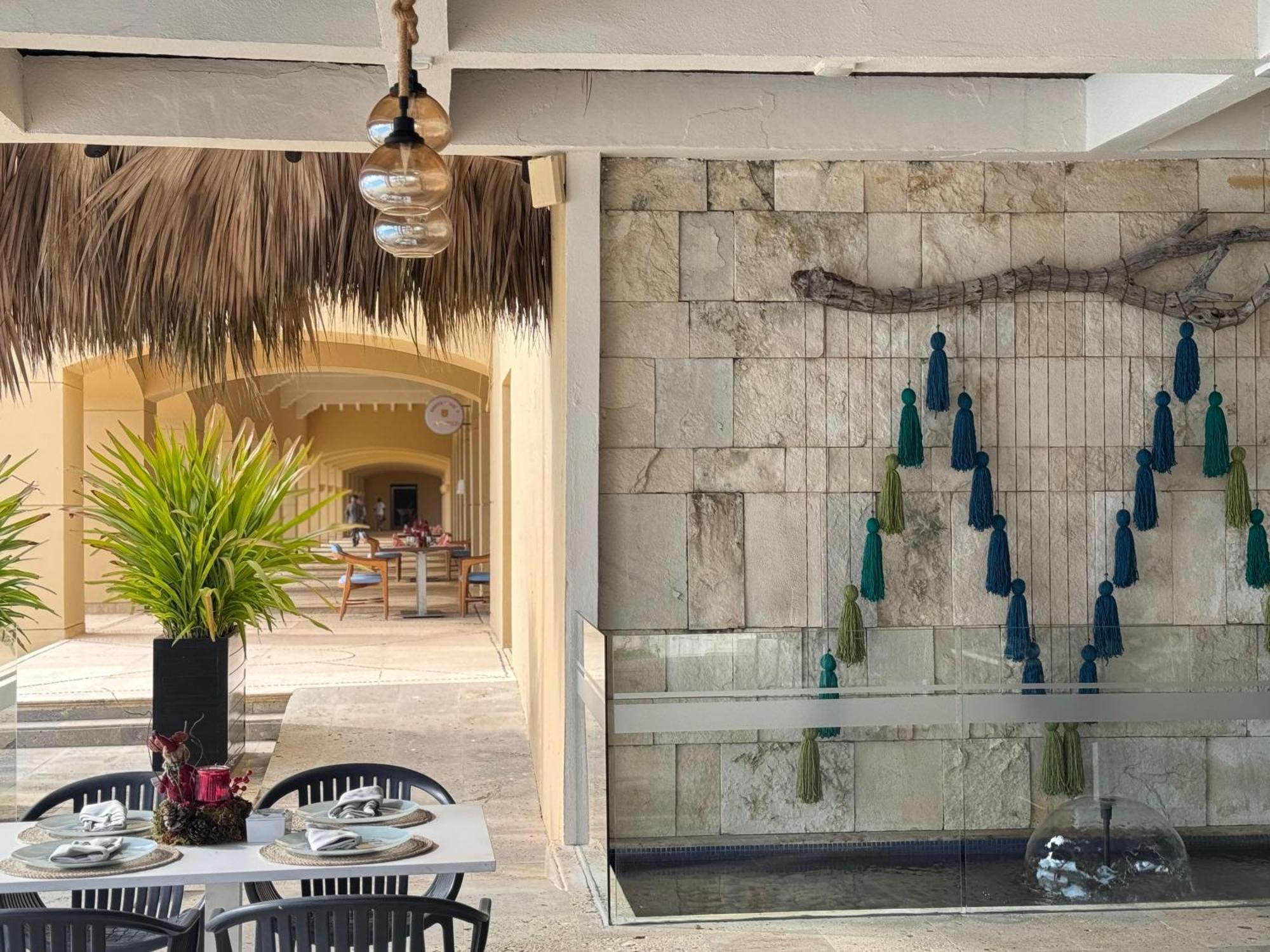 Hotel Tres Vidas Acapulco Barra Vieja Exterior photo