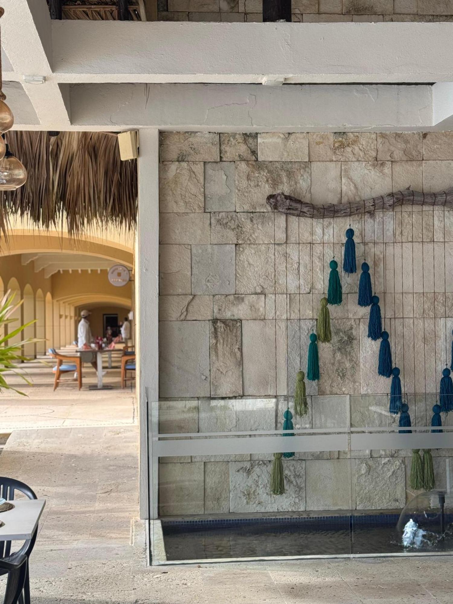 Hotel Tres Vidas Acapulco Barra Vieja Exterior photo