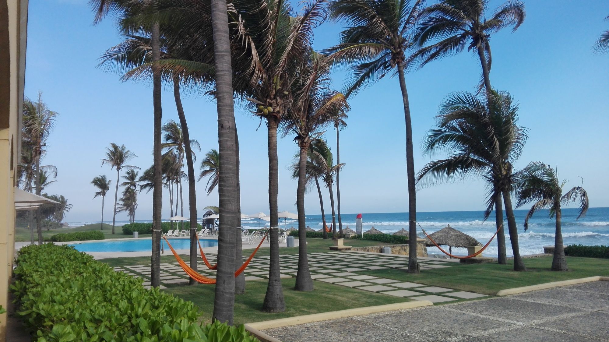 Hotel Tres Vidas Acapulco Barra Vieja Exterior photo